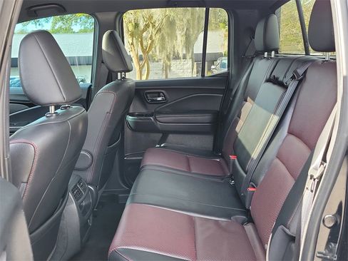 Used 2022 Honda Ridgeline Black Edition image 13