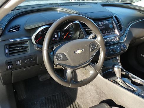 Used 2018 Chevrolet Impala Premier image 19