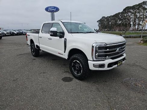 New 2026 Ford F250 Platinum w/ Platinum Plus Package AWD/4WD image 10