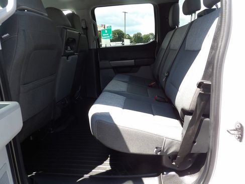 Used 2025 Ford F350 XLT AWD/4WD image 32
