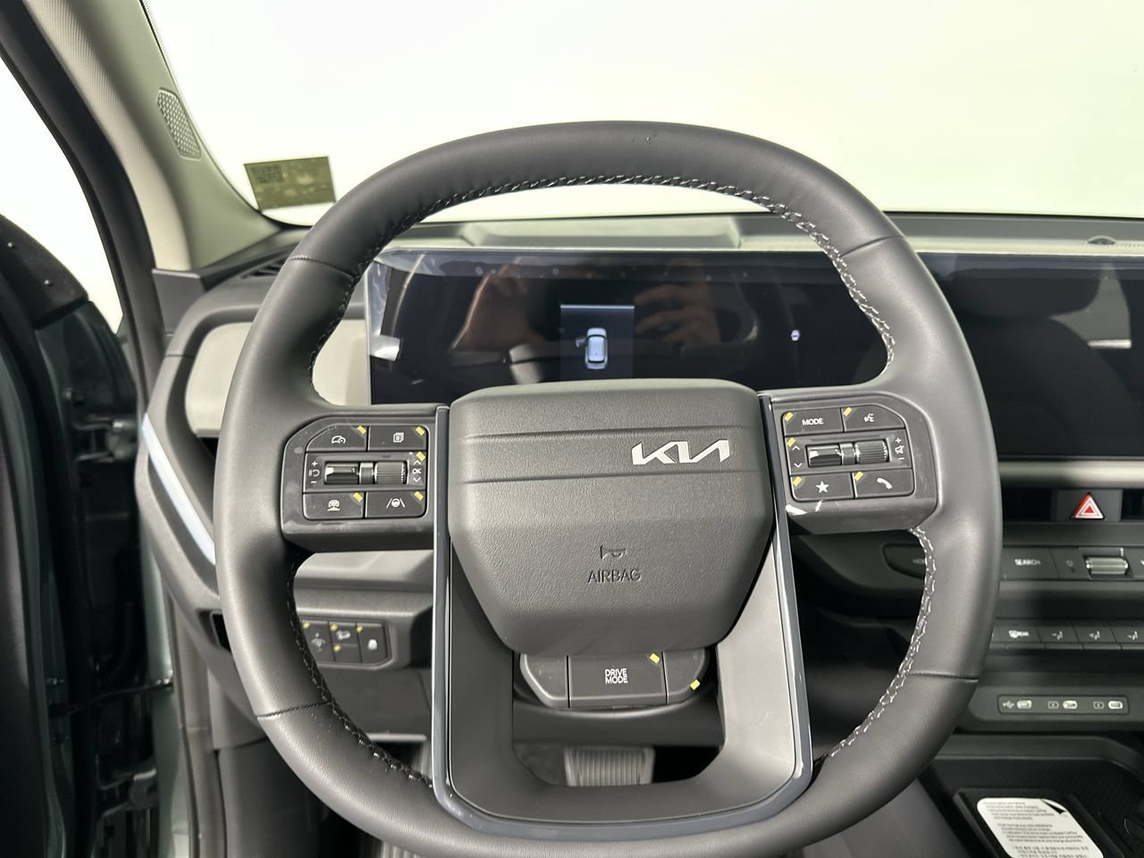 New 2027 Kia Seltos S FWD image 5