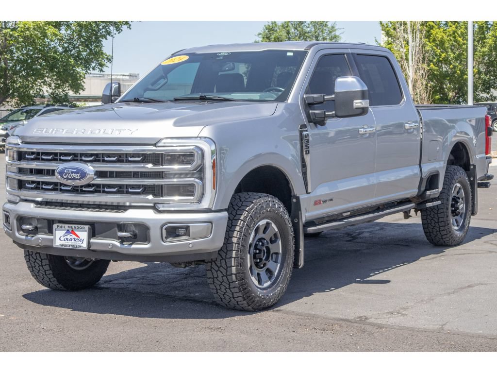Used 2024 Ford F350 Platinum w/ Tremor Off-Road Package AWD/4WD image 7