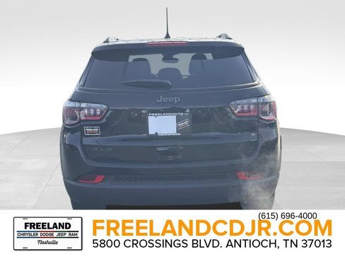 New 2026 Jeep Compass Latitude AWD/4WD image 4