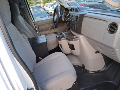 Used 2013 Ford E-150 and Econoline 150 w/ PWR Group image 10