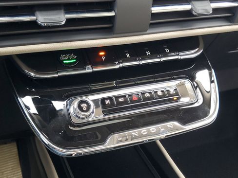 New 2026 Lincoln Corsair Premiere image 22