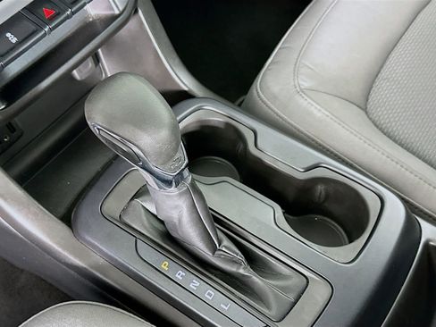 Used 2022 Chevrolet Colorado W/T image 17