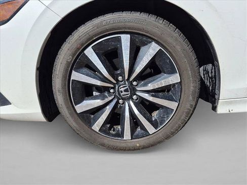 Used 2024 Honda Civic EX image 13