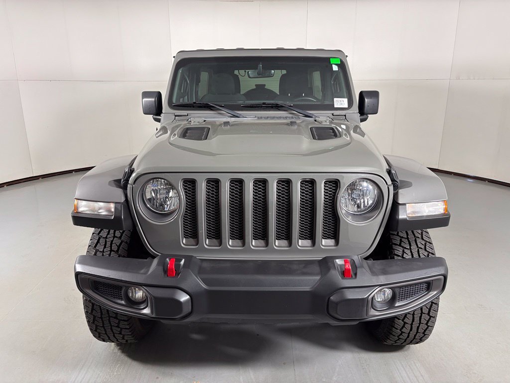 Used 2023 Jeep Wrangler Unlimited Rubicon AWD/4WD image 3