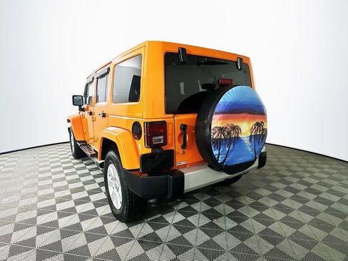 Used 2012 Jeep Wrangler Unlimited Sahara w/ Connectivity Group image 7