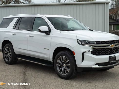 Used 2023 Chevrolet Tahoe LS RWD image 3