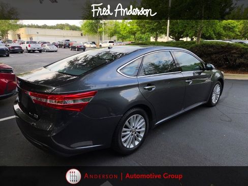 Used 2013 Toyota Avalon XLE Touring FWD image 10