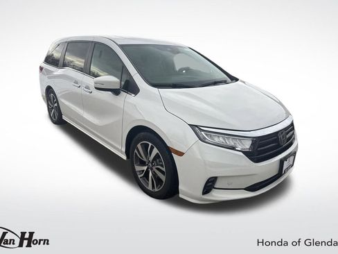 Used 2022 Honda Odyssey Touring image 1