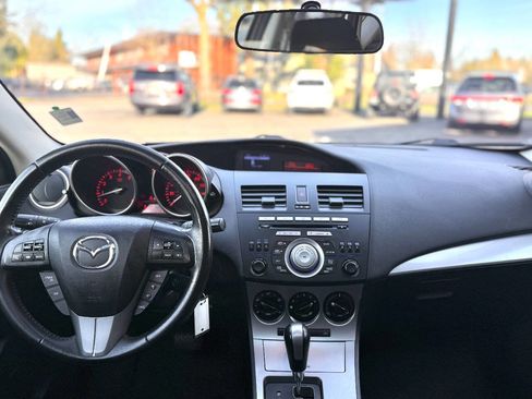 Used 2011 MAZDA MAZDA3 s Sport FWD image 10