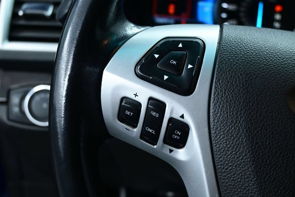 Used 2013 Ford Explorer Limited AWD/4WD image 35