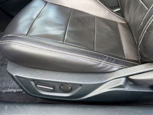 Used 2023 Ford Mustang Premium image 13