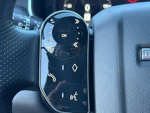 Used 2020 Land Rover Range Rover Sport HSE image 28