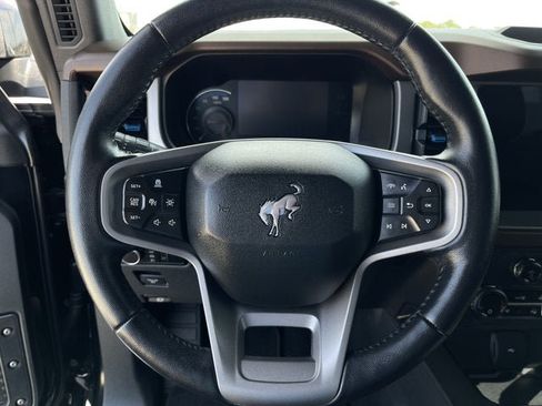 Used 2023 Ford Bronco Outer Banks AWD/4WD image 16