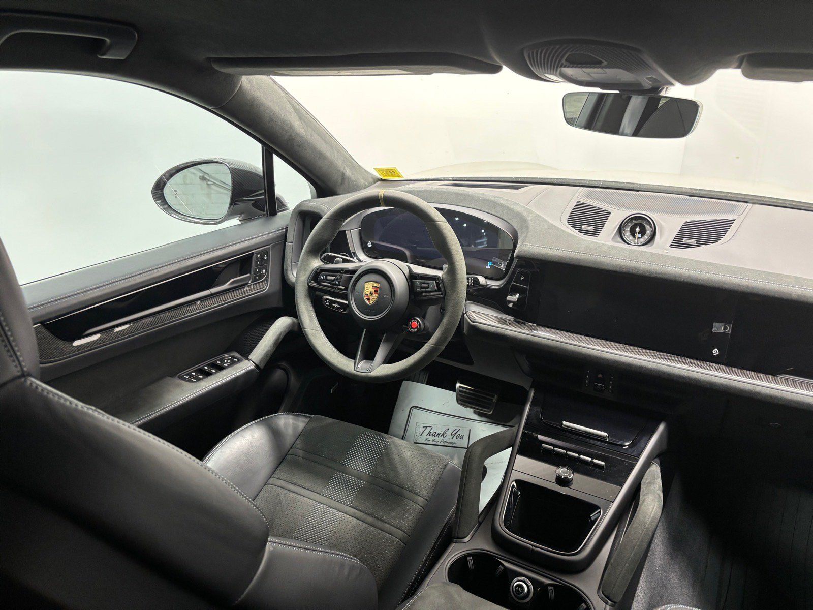 Used 2024 Porsche Cayenne Turbo GT AWD/4WD image 31