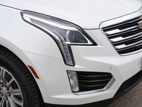 Used 2019 Cadillac XT5 Luxury AWD/4WD image 16