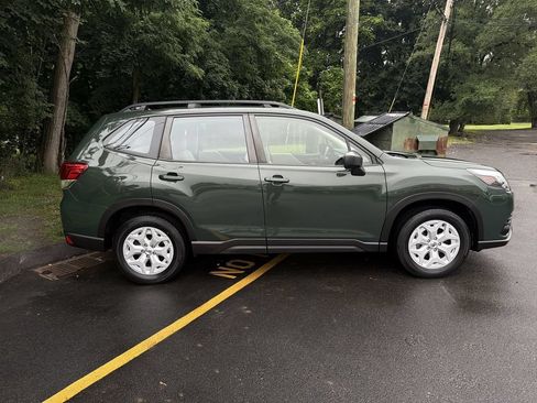 Certified 2023 Subaru Forester AWD/4WD image 9