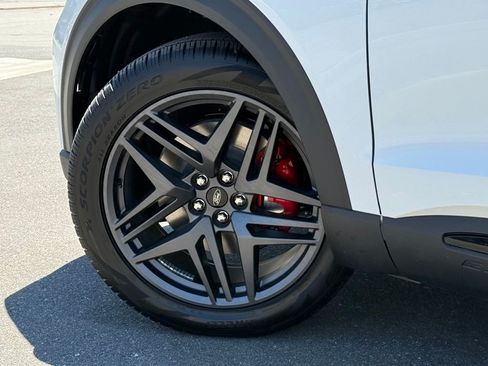New 2026 Ford Explorer ST-Line w/ ST-Line Street Pack RWD image 16