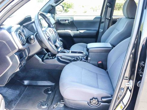 Certified 2019 Toyota Tacoma TRD Sport w/ Technology Package RWD image 22