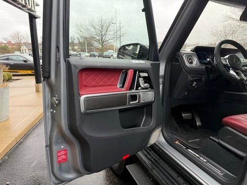 Used 2024 Mercedes-Benz G 63 AMG Squared image 11