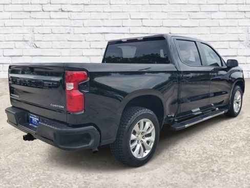 Certified 2023 Chevrolet Silverado 1500 Custom RWD image 4