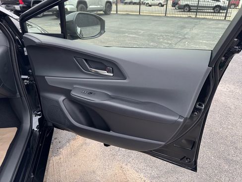 New 2025 Toyota Prius XLE image 18