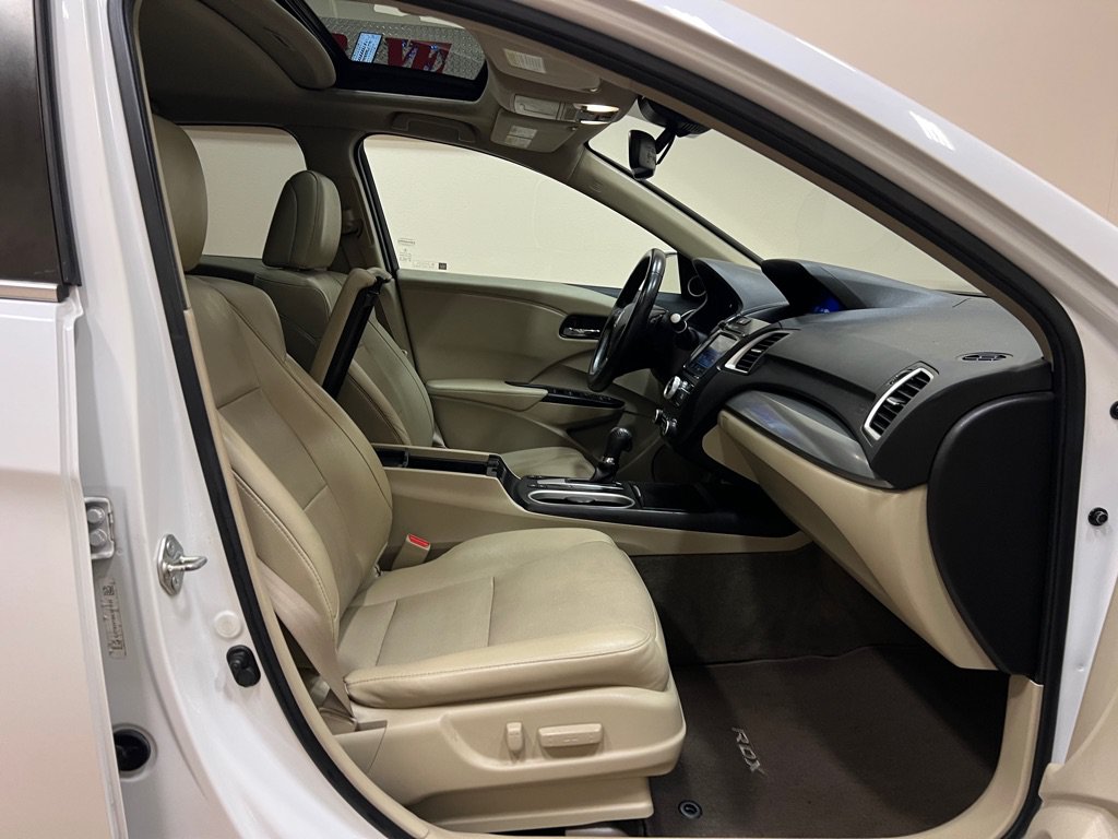 Used 2017 Acura RDX w/ Advance Package FWD image 25