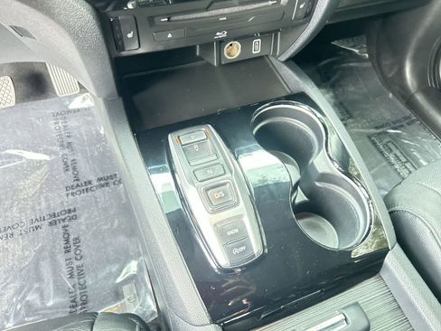 Used 2020 Honda Pilot Touring image 18