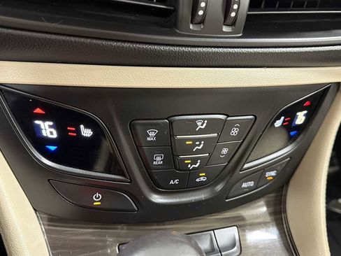 Used 2020 Buick Envision Premium image 21