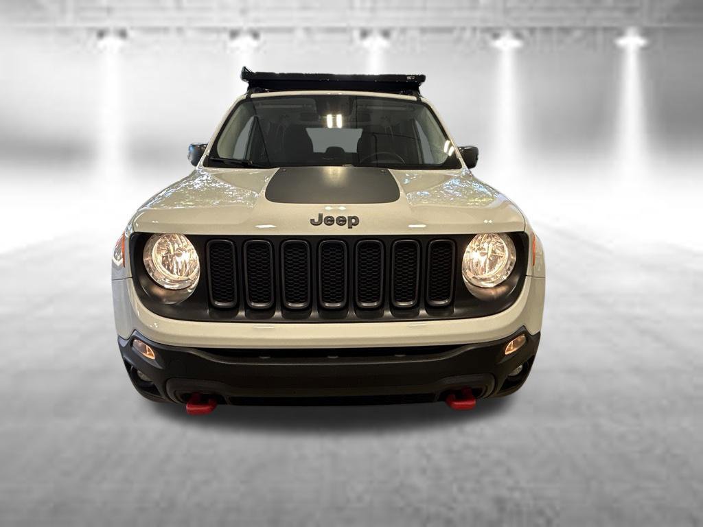 Used 2017 Jeep Renegade Trailhawk AWD/4WD image 10
