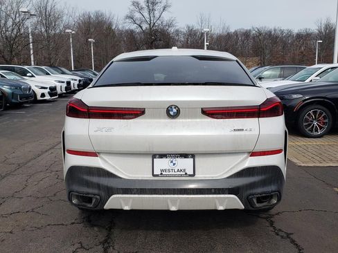 New 2026 BMW X6 xDrive40i w/ Executive Package image 5