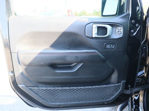 Used 2020 Jeep Gladiator Rubicon image 12