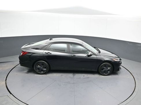 Certified 2023 Hyundai Elantra SEL w/ Cargo Package image 36