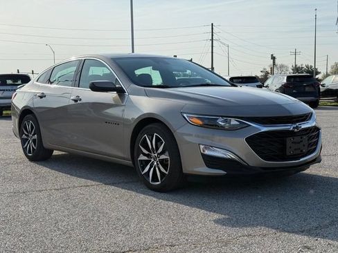 Used 2024 Chevrolet Malibu RS FWD image 8