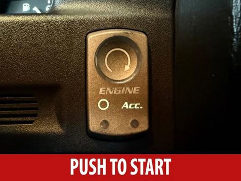 Used 2007 Cadillac XLR RWD image 13