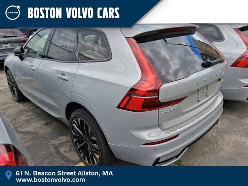 New 2026 Volvo XC60 T8 Ultra w/ Protection Package Premier AWD/4WD image 4