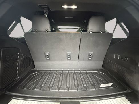 Used 2023 GMC Yukon Denali Ultimate image 41