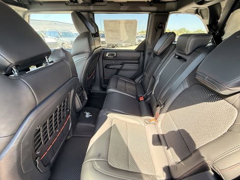 New 2025 Ford Bronco Raptor image 15
