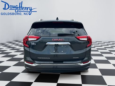 Used 2022 GMC Terrain Denali AWD/4WD image 4