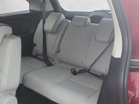 New 2026 Honda Odyssey Touring image 17