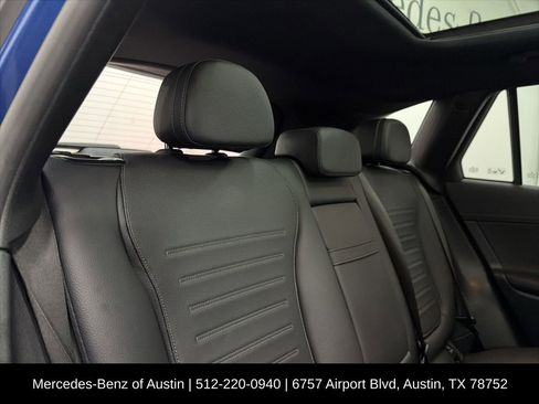 Used 2023 Mercedes-Benz GLC 300 4MATIC image 27