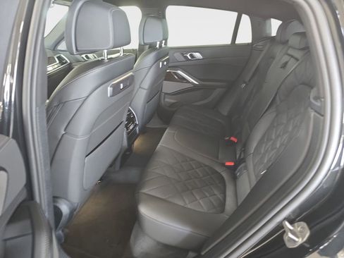 New 2026 BMW X6 xDrive40i image 8