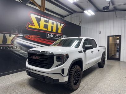 Used 2024 GMC Sierra 1500 Pro w/ Pro Value Package