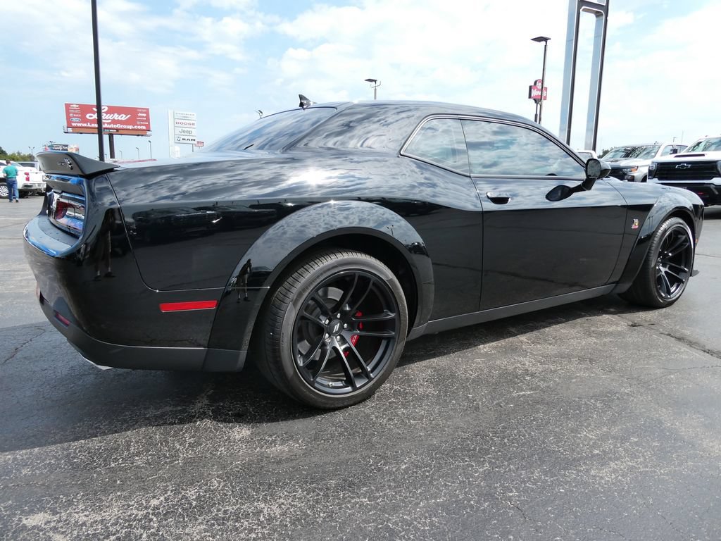 Used 2022 Dodge Challenger R/T Scat Pack RWD image 5