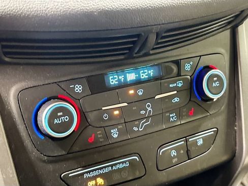 Used 2018 Ford Escape SE w/ SE Sync 3 Package FWD image 11