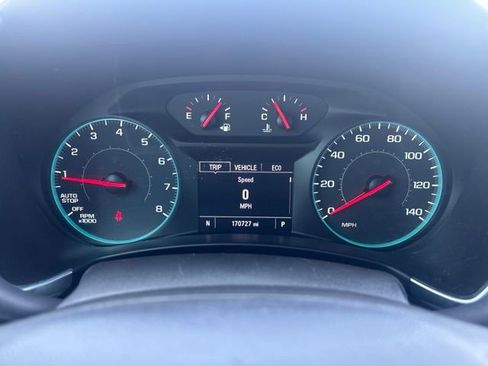 Used 2018 Chevrolet Equinox LS w/ LPO, Floor Liner Package image 22