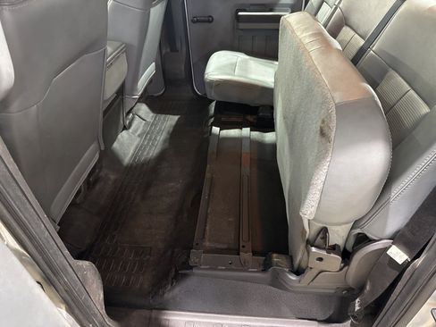 Used 2011 Ford F350 XL w/ Skid Plate Pkg image 22